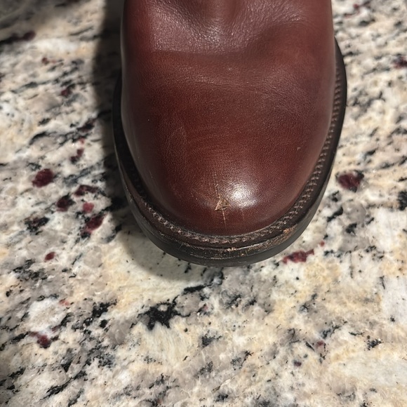 Never worn. Minor scuff on one toe. Cole Haan Nike Air. - Picture 2 of 2